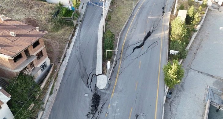 Erzurum İspir’de heyelan