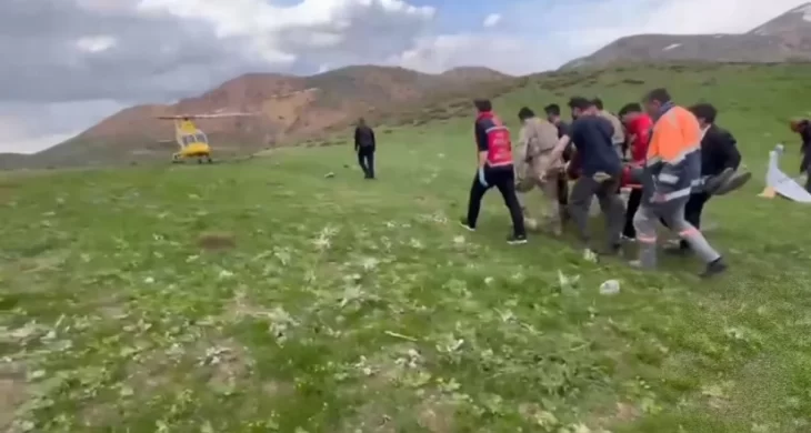 Erzurum’da nefes kesen kurtarma: Yaralı vatandaş helikopterle kurtarıldı