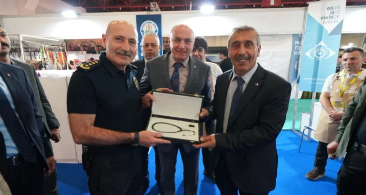 Erzurum’un Lezzetleri YÖREX’te Ziyaretçileri Büyüledi