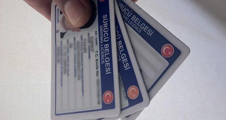 Eski tip ehliyet dönemi kapandı: Yenilemeyenler 7 bin 438 lira ödeyecek