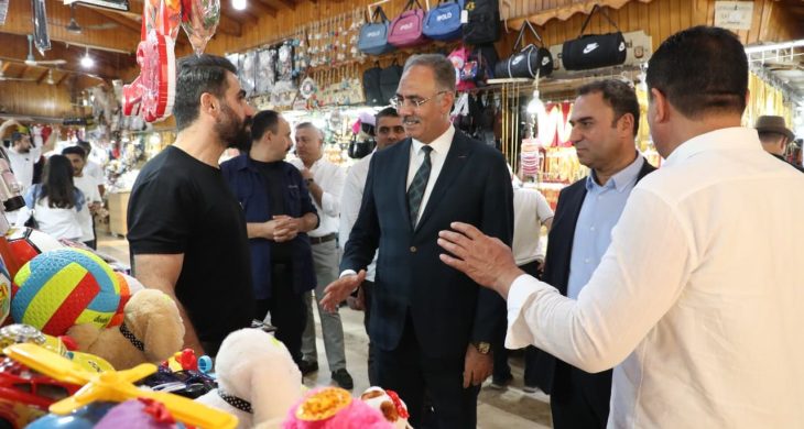 Eyyübiye’de her vatandaşın talebi tek tek dinleniyor