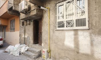 Eyyübiye’de ihtiyaç sahibi aileler doğalgaza kavuşuyor