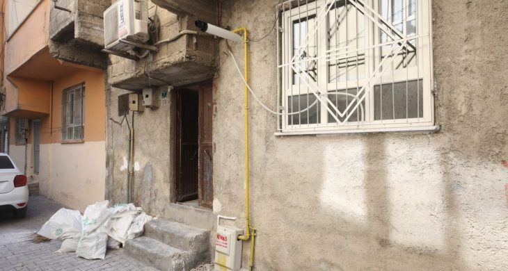 Eyyübiye’de ihtiyaç sahibi aileler doğalgaza kavuşuyor