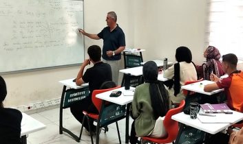 Süleymanşah Gençlik Merkezi’nde yaz dönemi dersleri başladı!