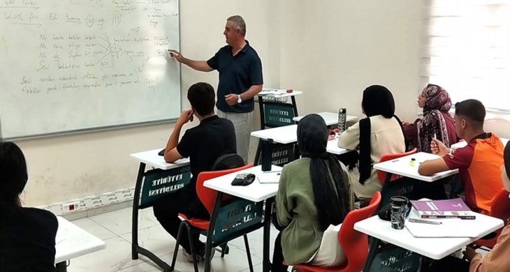 Süleymanşah Gençlik Merkezi’nde yaz dönemi dersleri başladı!