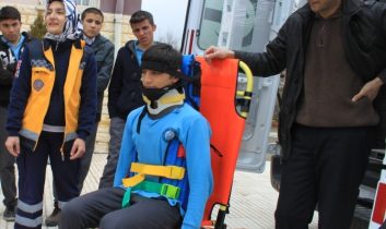 Sağlık Öğrencileri Sıkı Eğitimden Geçiyor