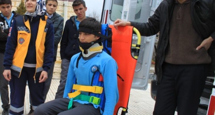 Sağlık Öğrencileri Sıkı Eğitimden Geçiyor