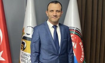 Umutla, dirayetle, el birliğiyle, yeniden!