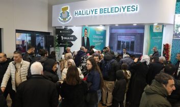 Haliliye Belediyesi standına büyük ilgi