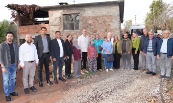 Alanya’da ihtiyaç sahibi aileye konteyner ev desteği