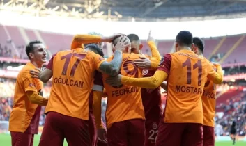 Galatasaray Karagümrük’ü ağırlıyor: Gözler Icardi ve Osimhen’de