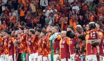 Galatasaray seyircisi önünde farklı başladı: Karagümrük’ü 3-0 geçti