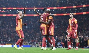 Galatasaray, Samsunspor’u 3-2 mağlup ederek liderliğini sürdürdü