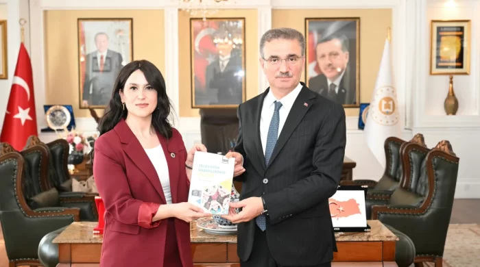 Gazetecilik Bölüm Başkanı Köseoğlu’ndan Vali Baruş’a ziyaret