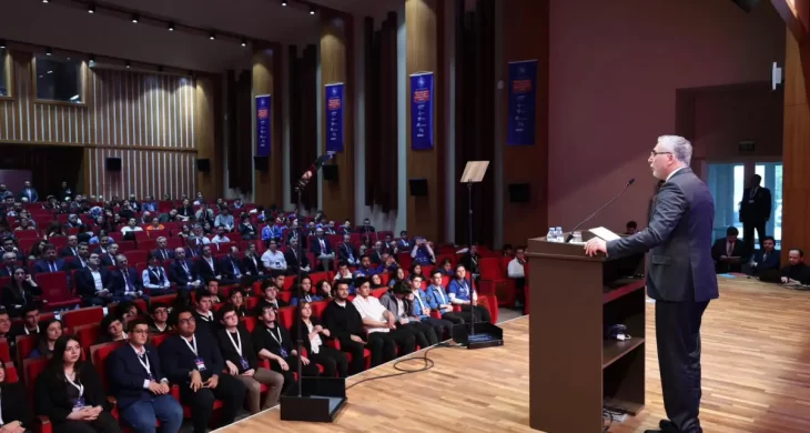 Geleceğin Dijital Meslekleri, Dijital Dönüşüm Zirvesinde Ele Alındı