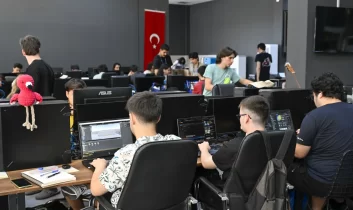 Genç oyun geliştiriciler Ankara’da 48 saatlik maratonda buluştu