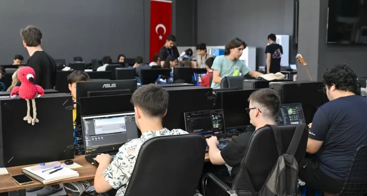 Genç oyun geliştiriciler Ankara’da 48 saatlik maratonda buluştu