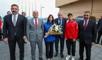 Gençlik ve Spor Bakanı Osman Aşkın Bak Zonguldak’ta
