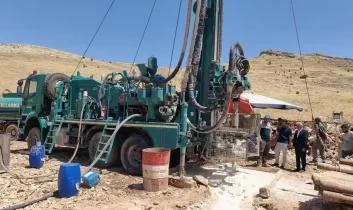 Gercüş’te köylerin ihtiyaçları için çalışmalar sürüyor