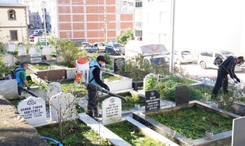 Giresun Belediyesi Mezarlıklar Müdürlüğü tarafından genel temizlik yapıldı