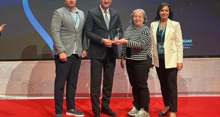 Giresun Belediyesi İzmir’de ödül aldı