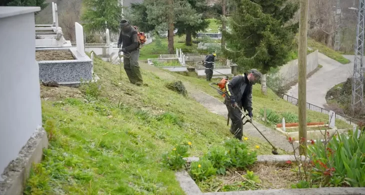 Giresun’da Mezarlıklar ziyaretçilerine hazır