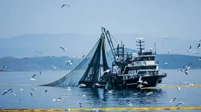 Giresunlu balıkçılara av yasağı uyarısı