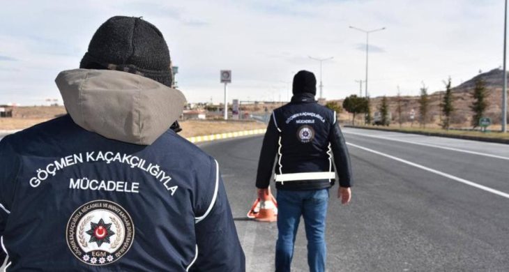 İstanbul’da göçmen kaçakçılarına operasyon: 8 tutuklama