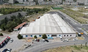 Göksu Parkı’ndaki kapalı pazar alanı yenileniyor