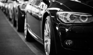 Gümrüklerde 1,7 milyar liralık kaçak araç operasyonu