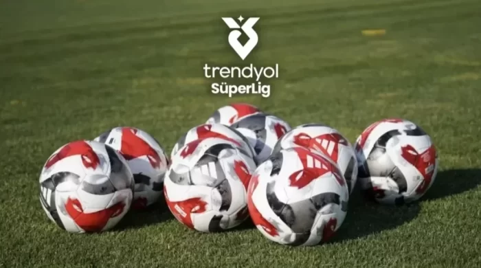 Hafta sonu heyecanı Süper Lig’de üç maçla sürecek