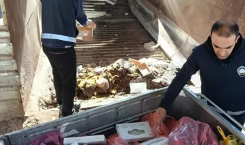 Hakkari’de 500 kilogram bozuk gıda imha edildi
