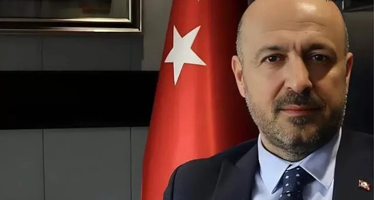 Halil Nacar şampiyon sporcuları tebrik etti