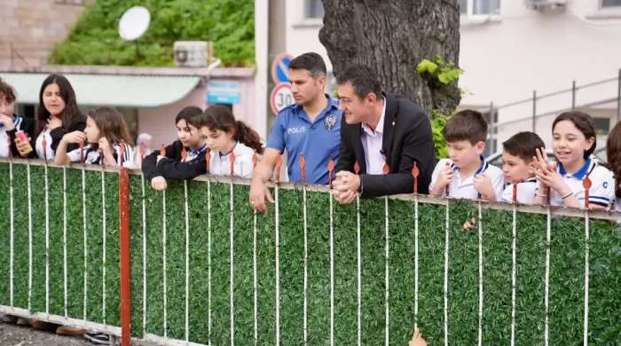 Giresun Belediyesi sahada vatandaşla buluşuyor