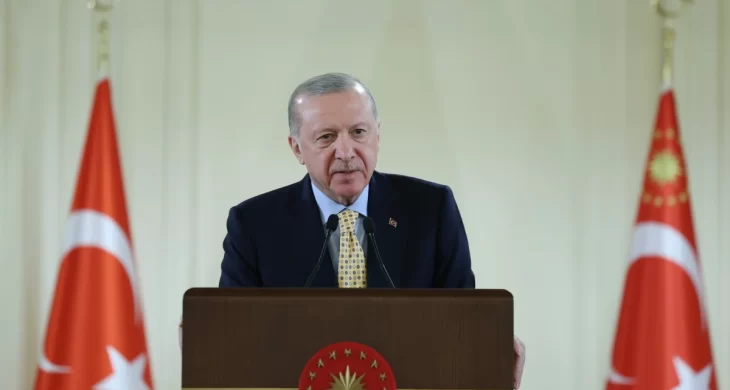 Hamaney için taziye mesajı: İran halkına başsağlığı diliyorum