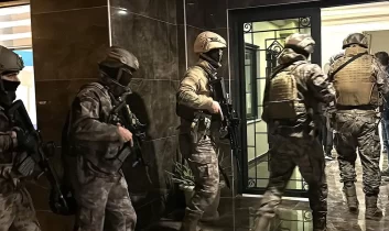 Hatay’da ‘Çapinler’ ve ‘Sasunlu’ suç örgütlerine operasyon