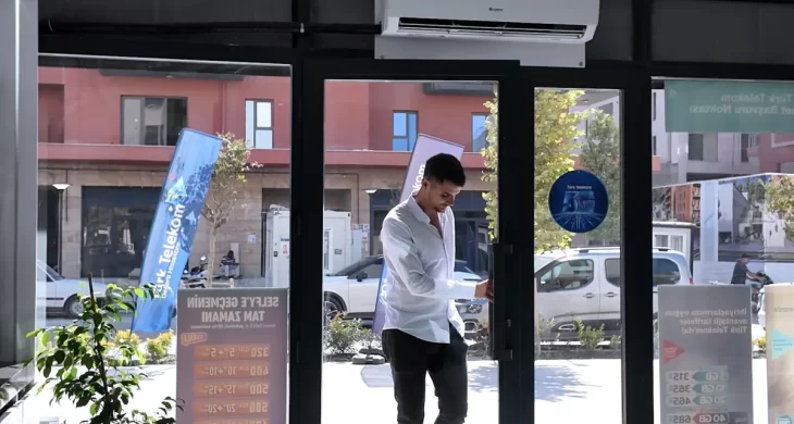 Hatay’da hayatın sesi yeniden yükseliyor: Esnaf kepenk açtı