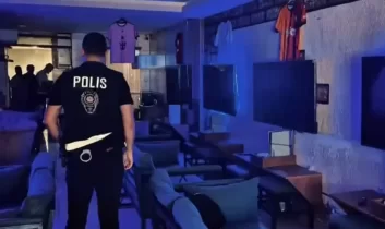 Hatay’da internet kafe ve oyun salonlarına denetim: 5 işletmeye işlem