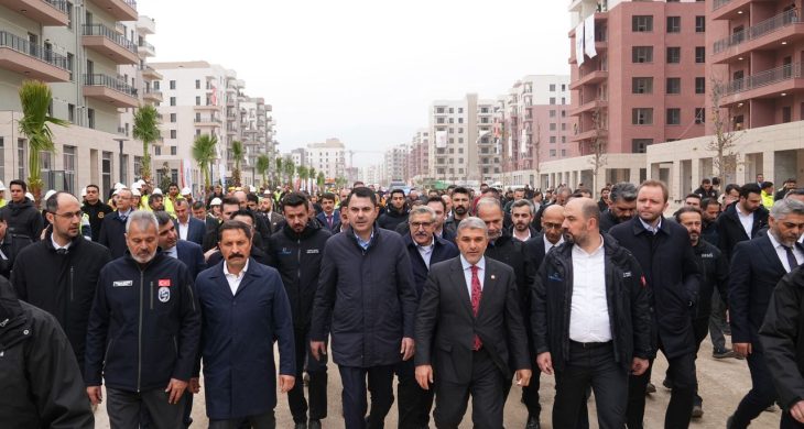 Bakan Kurum: “Asrın inşasıyla Hatay yeniden çiçek açıyor”
