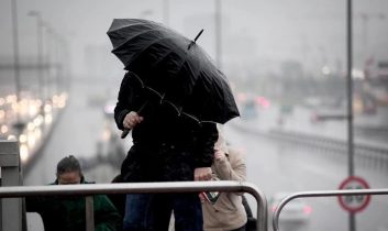 Hava sıcaklıkları düşüyor: Yağışlı hava etkisini artıracak