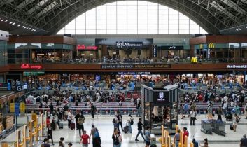 Sınır kapıları ve havalimanlarında uyuşturucuya darbe