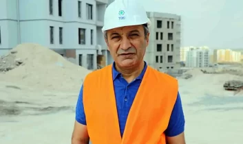 Adana’da em deprem, hem de sosyal konutlarda sona gelindi