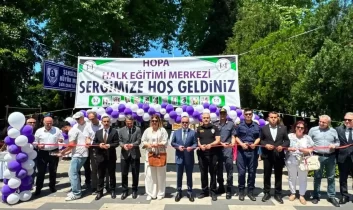 Hopa’da el emeği göz nuru ürünler sergilendi