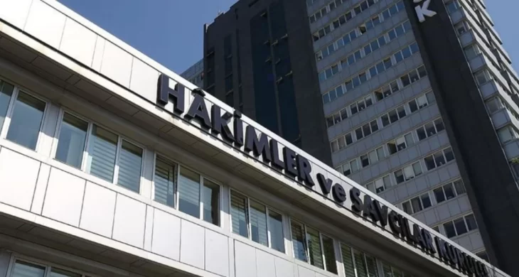 HSK kararnamesi: 34 hakim ve savcının yeri değişti
