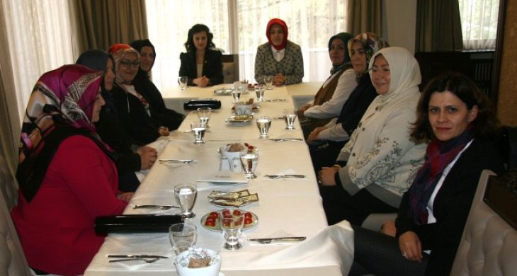 İhtiyaç sahibi öğrenciler için toplandılar