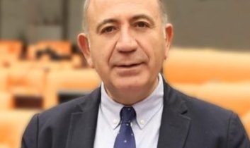 Gürsel Tekin: O bina tüm CHP’lilerin