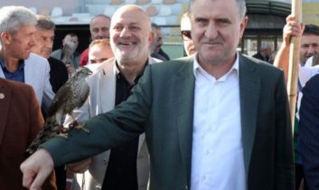 Atmacacılar derneklerinden Bakan Bak’a çağrı: Yasak yeniden değerlendirilsin