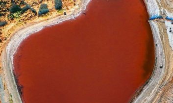 Çanakkale’de 2 bin yıllık “Kalpli Göl”e 7/24 jandarma koruması