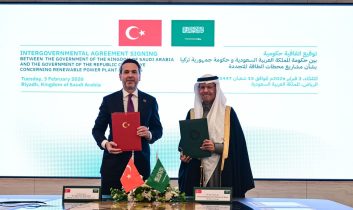 Türkiye ile Suudi Arabistan arasında 2 milyar dolarlık enerji yatırımı anlaşması imzalandı