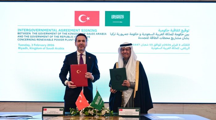 Türkiye ile Suudi Arabistan arasında 2 milyar dolarlık enerji yatırımı anlaşması imzalandı